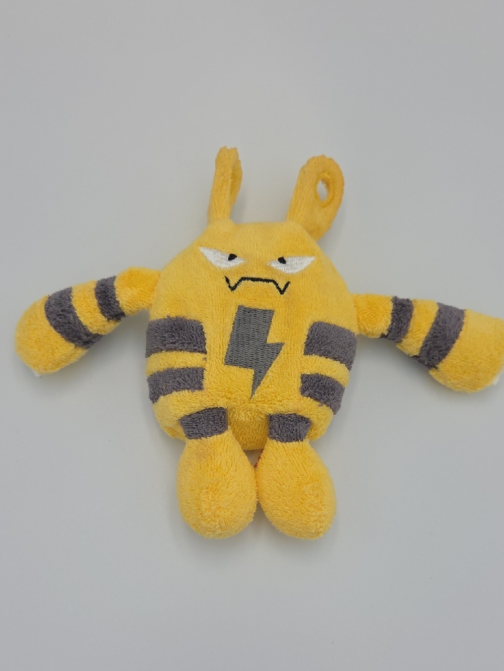 Pokemon Tomy Elekid Yellow Gray Electric Pocket Monster Plush Beanie Toy